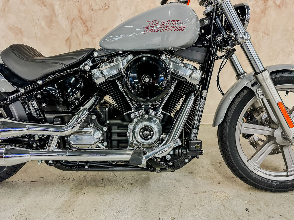 2024 FXST - Softail Standard  24-039 - Click for larger photo