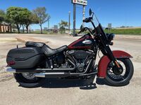 Harley-Davidson FLHCS - Heritage Classic 2024 8666737103