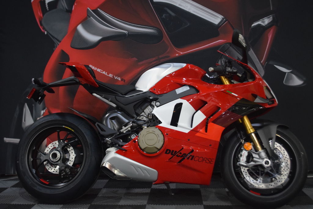 2024 Panigale V4 R Livery  ZDMDAGZW2R - Click for larger photo