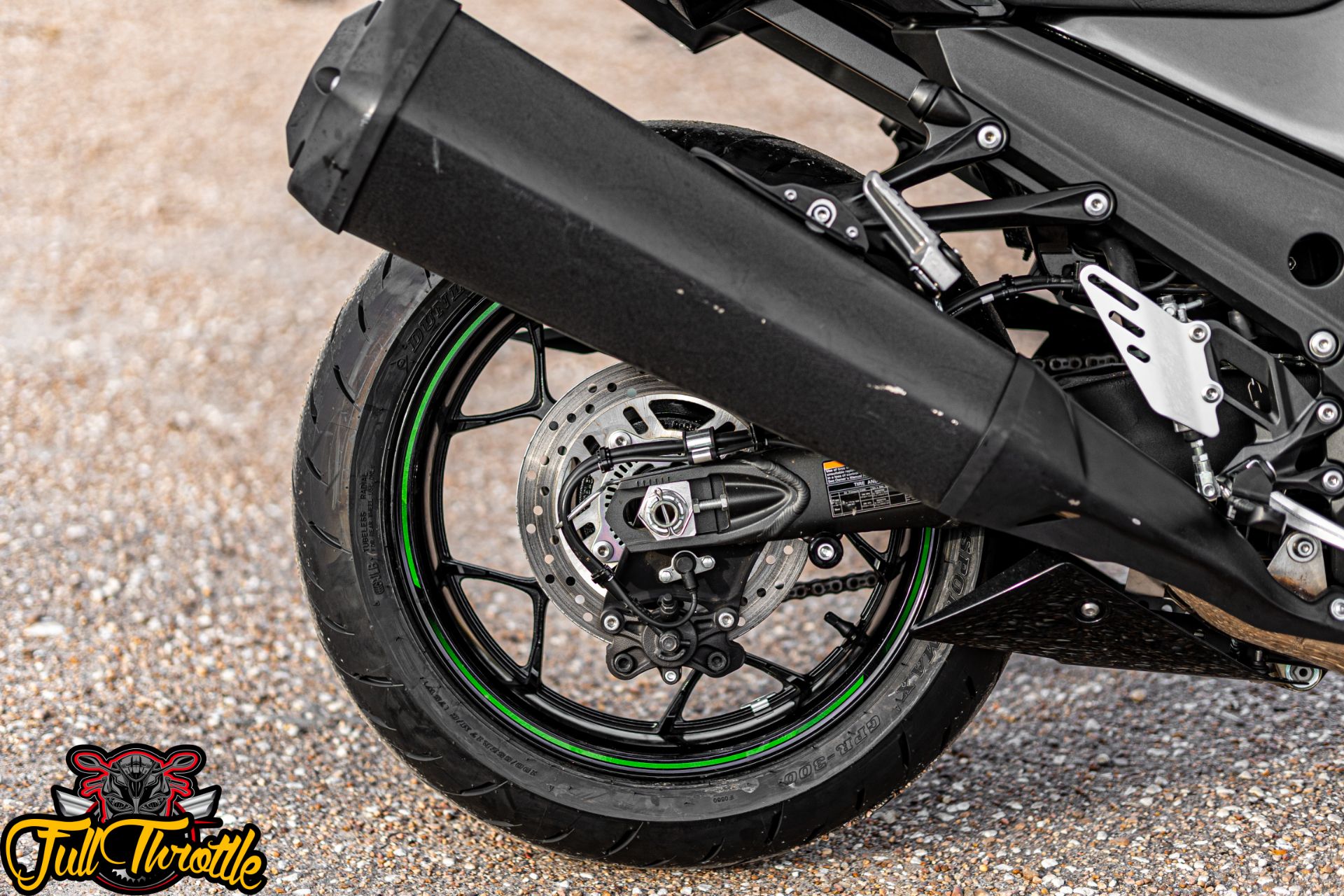 2019 Ninja ZX-14R ABS SE Ninja ZX-14R ABS SE S008663 - Click for larger photo