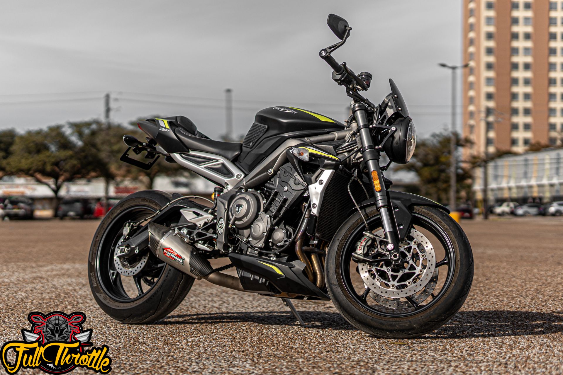 2020 Street Triple RS Street Triple RS SB04317 - Click for larger photo