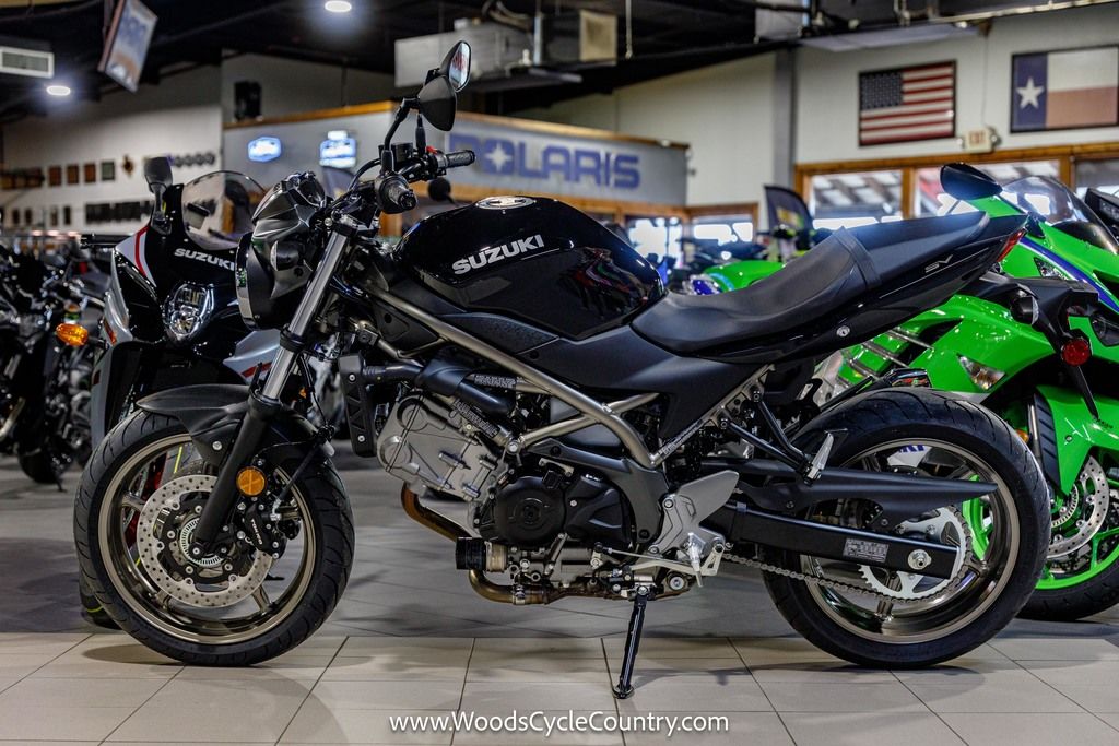 2024 SV650 ABS  SM00127 - Click for larger photo