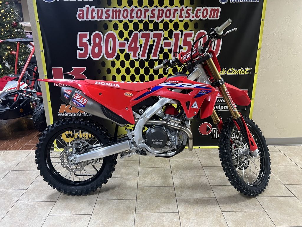 2024 CRF450RWE  500371 - Click for larger photo
