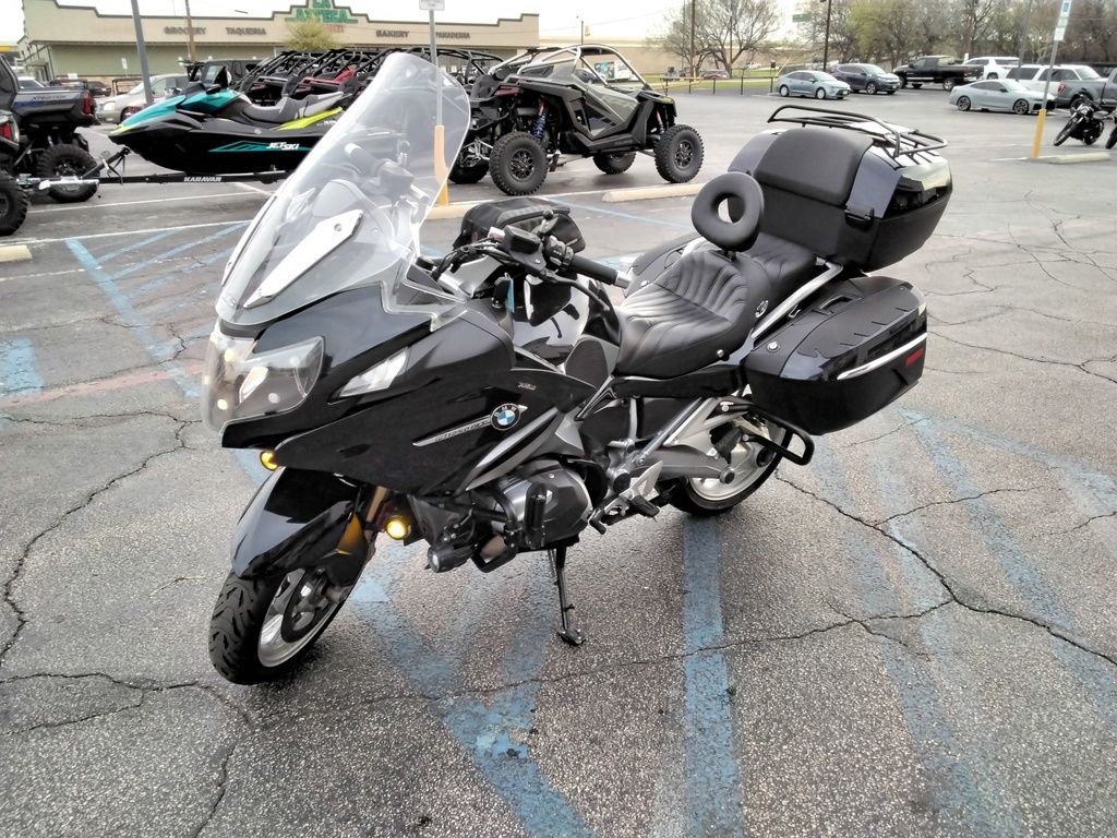 2019 R 1250 RT  UBMG33619C - Click for larger photo