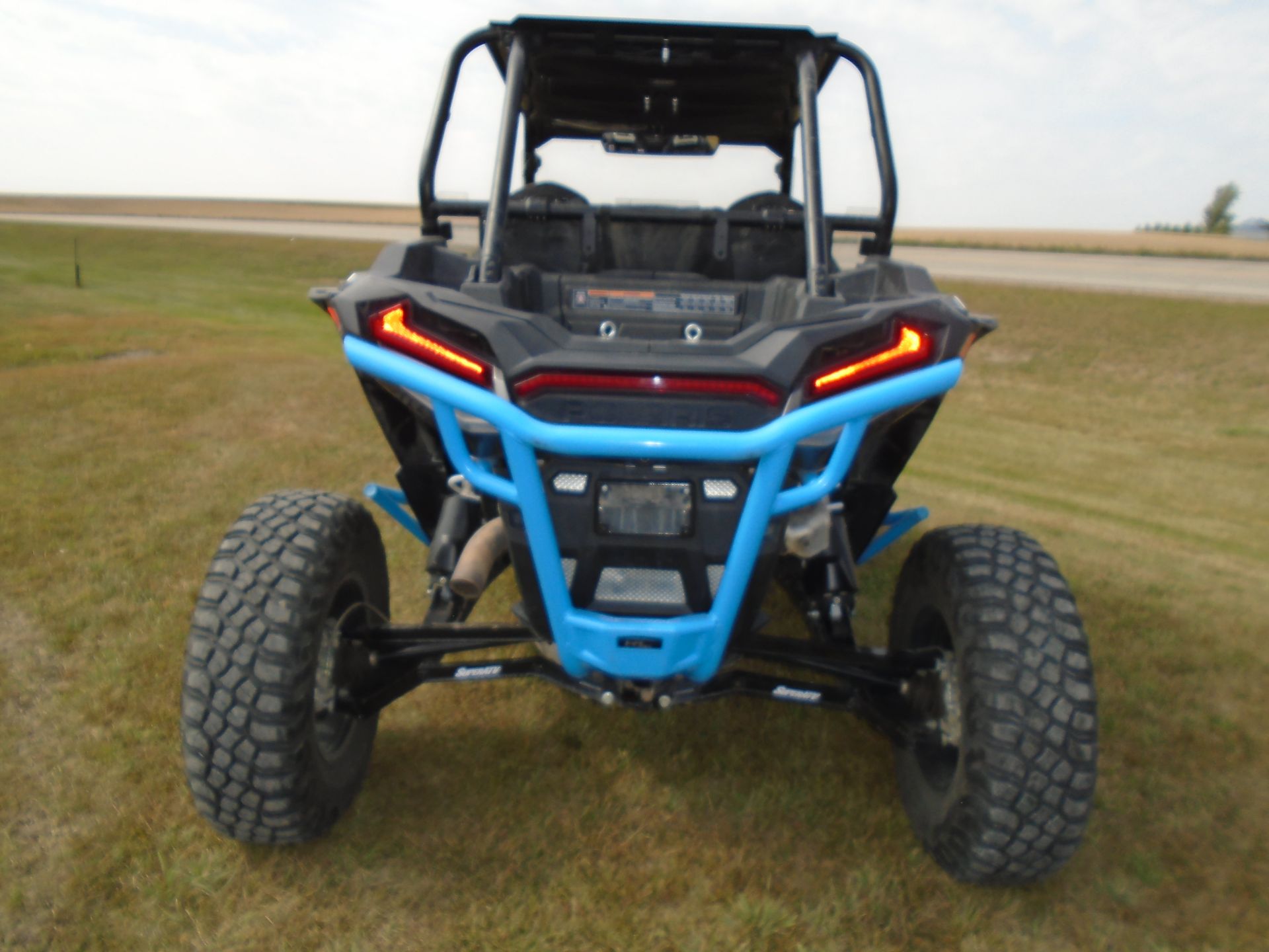 2019 RZR XP 1000 Ride Command RZR XP 1000 Ride Command 3183 - Click for larger photo