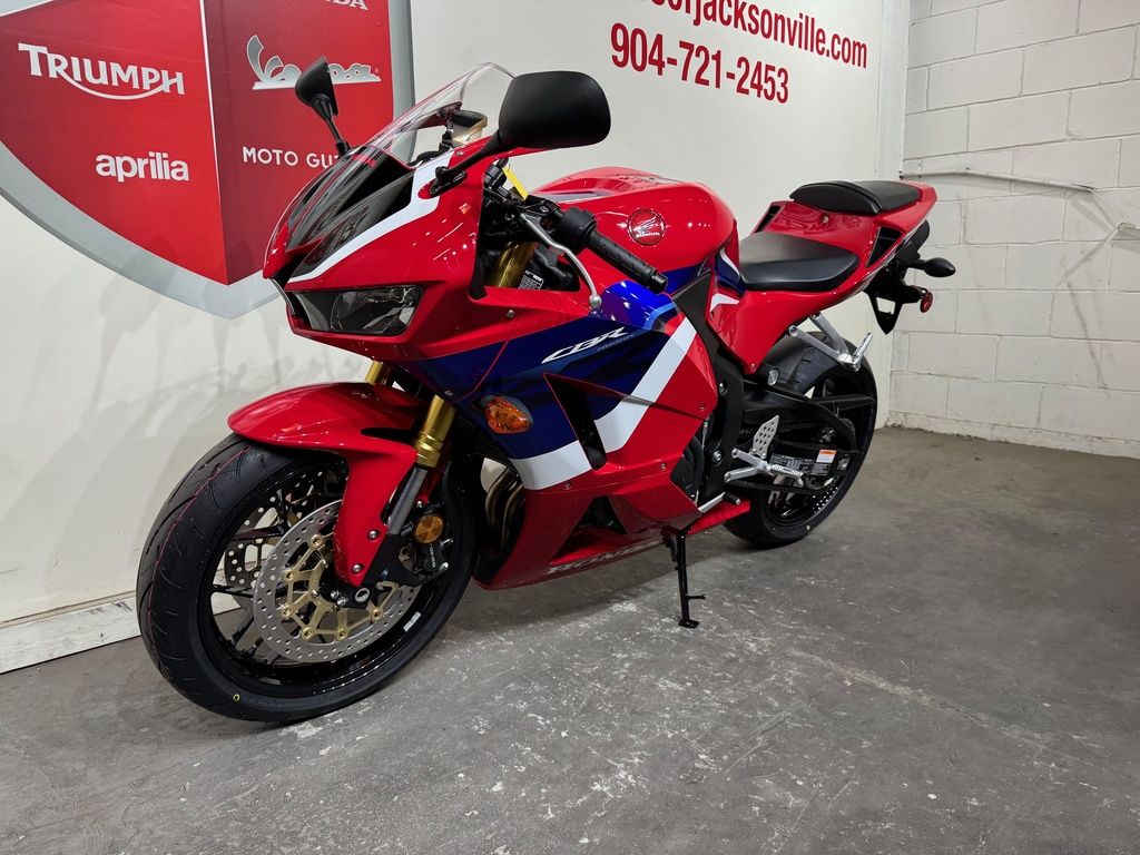2024 CBR600RR ABS  800225 - Click for larger photo