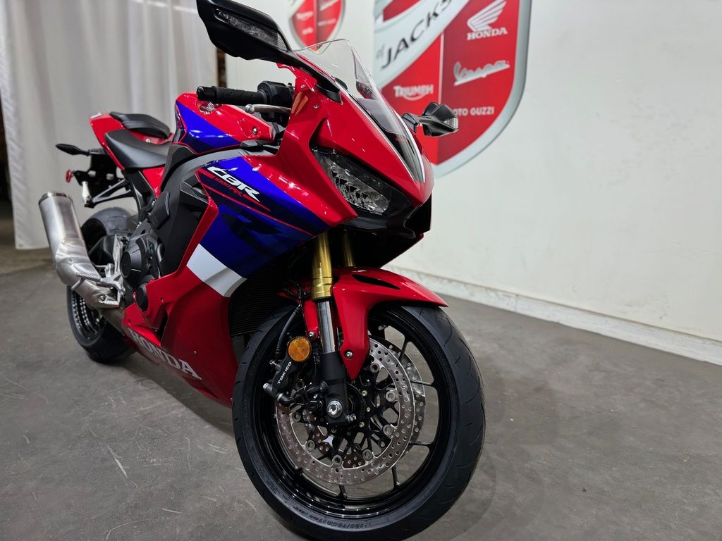 2023 CBR1000RR  600630 - Click for larger photo