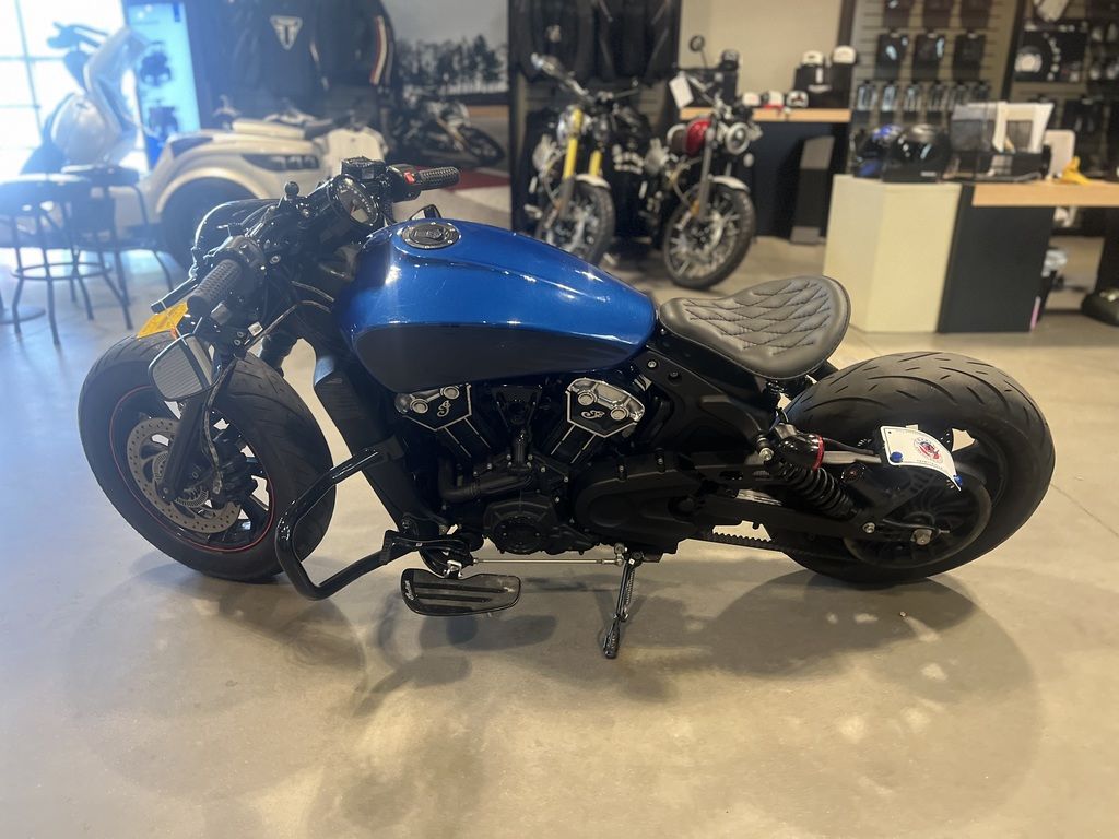 2019 Scout Bobber Icon Series Brilliant Blue/  U144970 - Click for larger photo