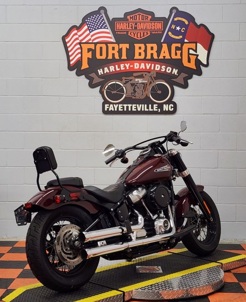 2020 FLSL - Softail Softail Slim  FBULHD-076 - Click for larger photo