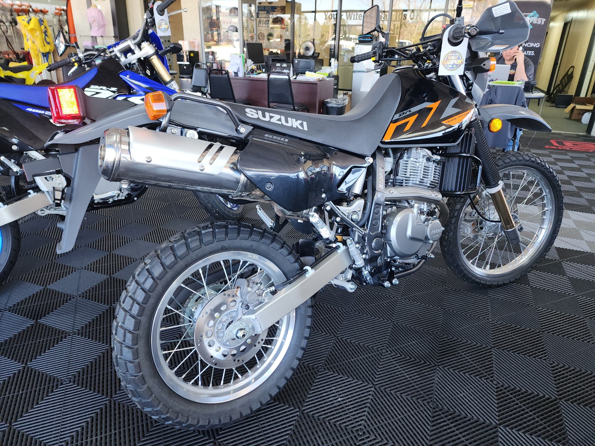 2024 DR650S DR650S 100243 - Click for larger photo