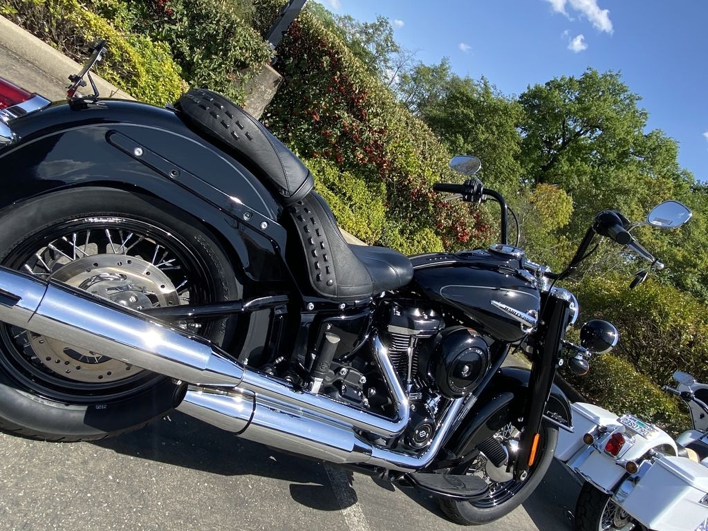 2019 FLHC - Softail Heritage Classic  U53785 - Click for larger photo
