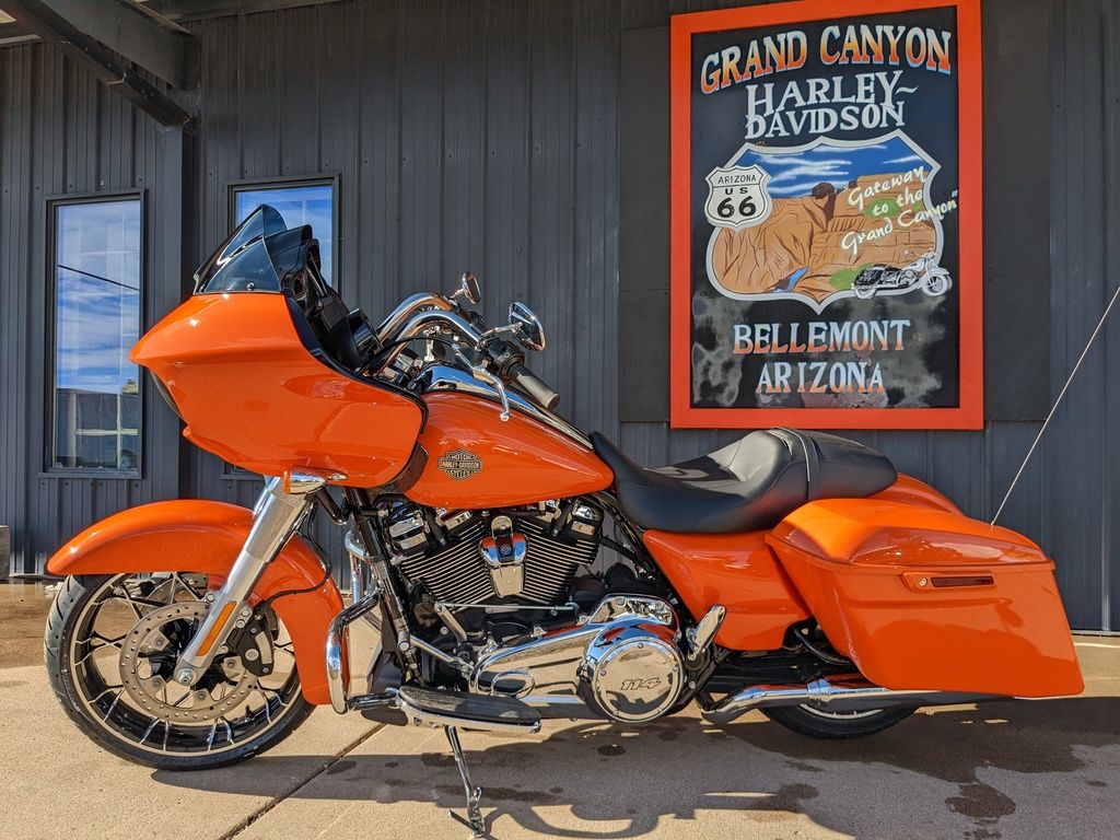 2023 FLTRXS - Road Glide Special  893121 - Click for larger photo