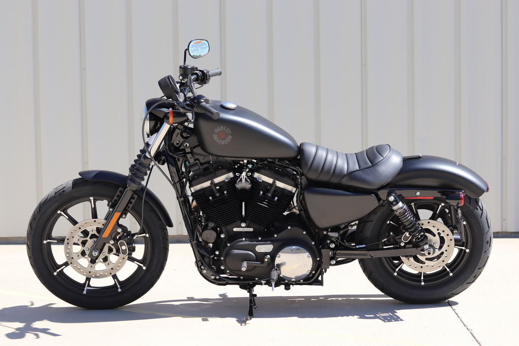 2021 XL883N - Iron 883  413499 - Click for larger photo