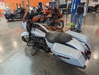 Harley-Davidson Road Glide&#174; 2024 9315400099