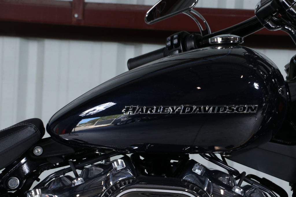 2020 FXBRS - Softail Breakout 114  025461 - Click for larger photo