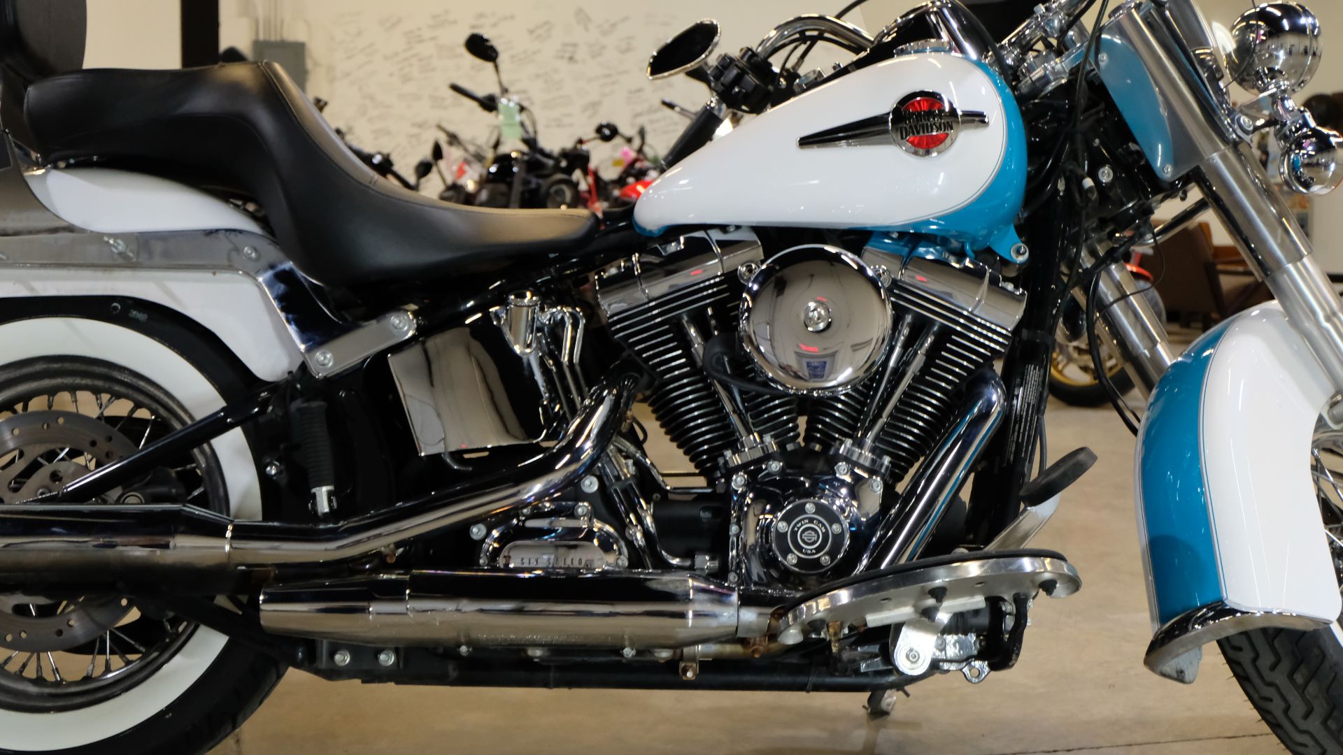 2016 Heritage Softail&#174; Classic Heritage Softail&#174; Classic PSN1400 - Click for larger photo
