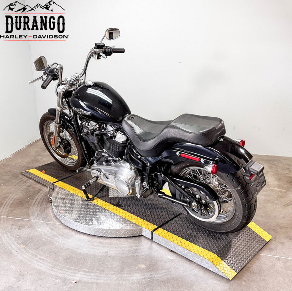 2020 FXST - Softail Standard  073695 - Click for larger photo