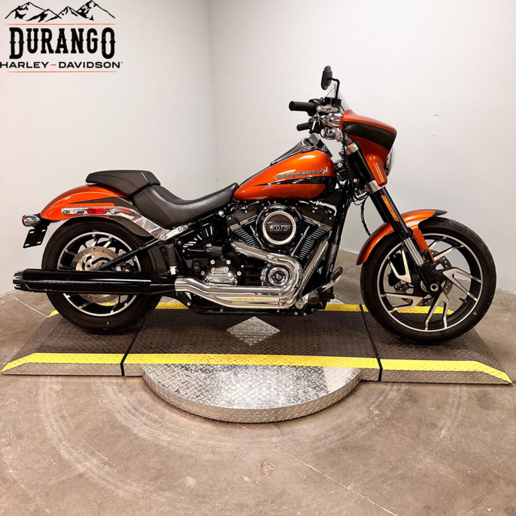 2020 FLSB - Softail Sport Glide  051221 - Click for larger photo